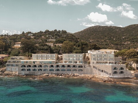 오텔 레 로체 – 르레 & 샤토