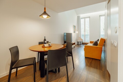 우아한 마르케스 듀플렉스, 바이 베케이셔니