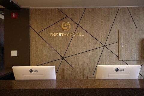 더 스테이 호텔