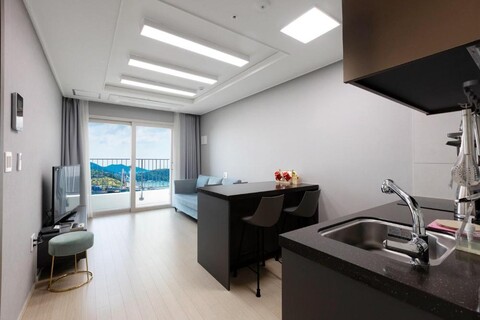 여수 스테이 앤 파크