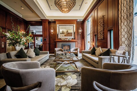 더 매그놀리아 호텔 & 스파