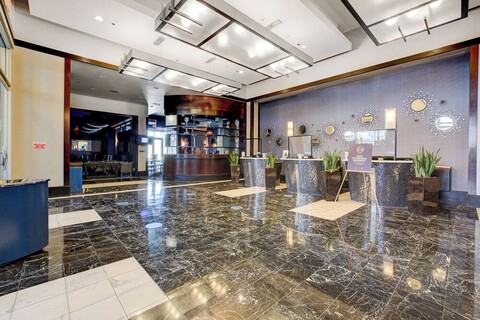 더 라피스 스위트 앳 더 플래티넘 호텔