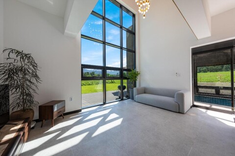 풀하우스 풀빌라 151