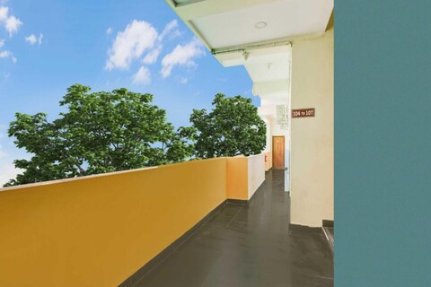Hotel O Musarambagh Metro Station