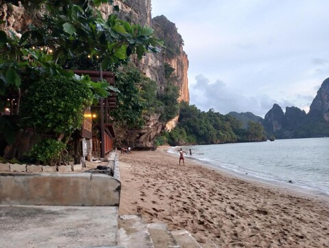 그린 벨리 리조트