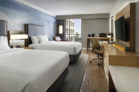 코트야드 바이 메리어트 롱 비치 다운타운