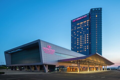 크라운 플라자 다롄 스포츠 센터 바이 IHG