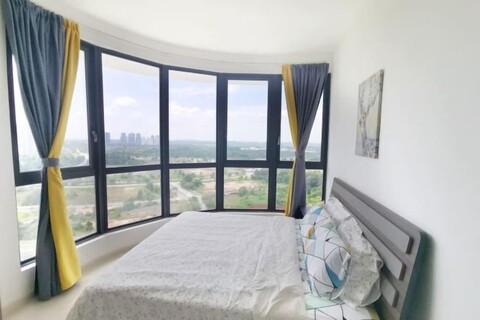 The M Macrolink Hijauan Medini