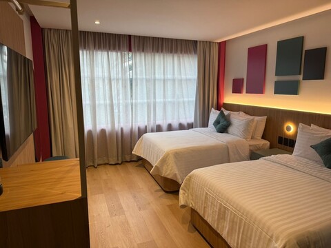 호텔 모어 바이 카비아