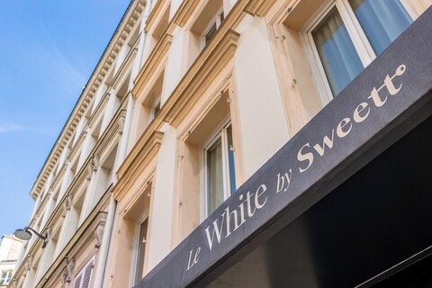 르 화이트 바이 스윗