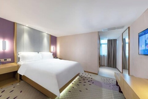Lavande Hotels（Shenzhen Fanshen Metro Station&Wanda Plaza ）