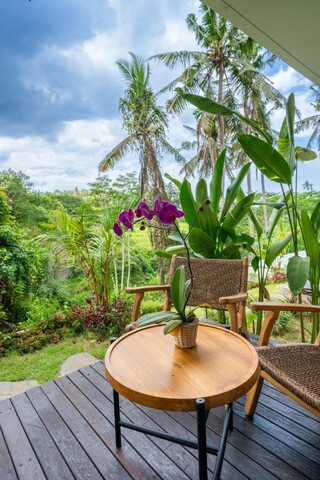 로맨틱 리버사이드 우붓