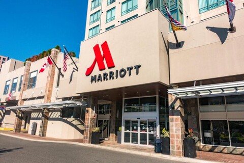 Marriot Airport Hotel