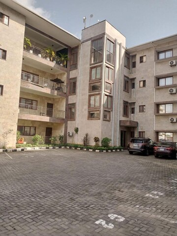 Sujimoto Residences-The Aves