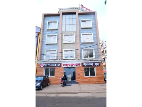 DhamStay Hotel Deep Ganga inn Near Sea Beach Puri