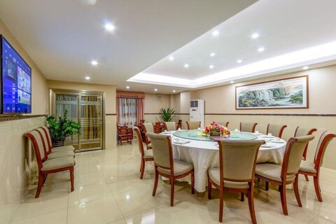 Baili Business Hotel
