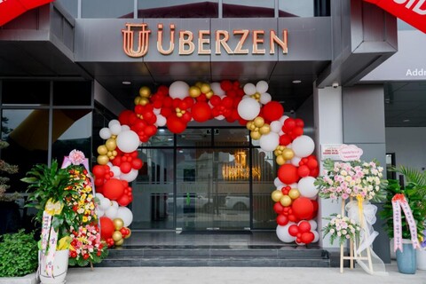 Uberzen Residence ( Hotel )