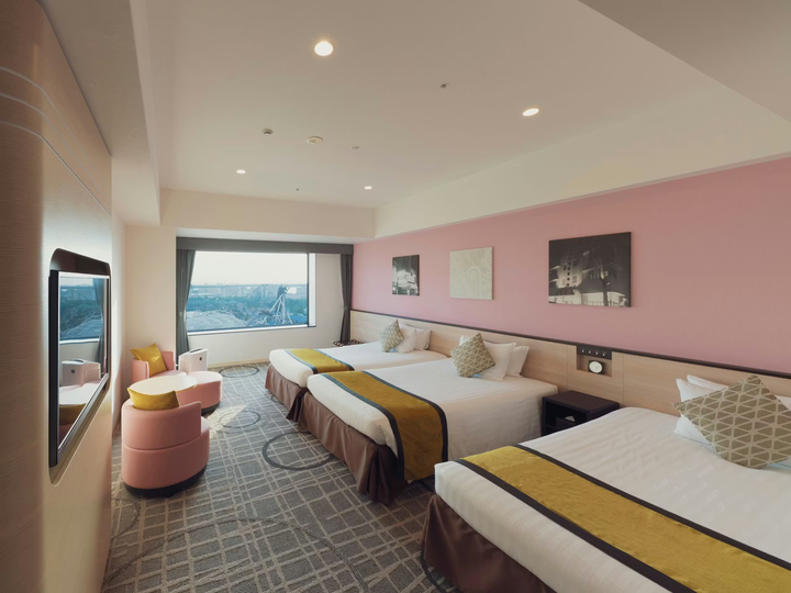 room detail thumbnail 1