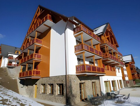 Pohorje Village Wellbeing Resort - Forest Hotel Videc