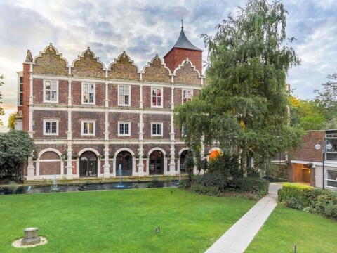 세이프스테이 런던 켄싱턴 홀랜드 파크