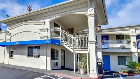 Motel 6 Garden Grove, CA
