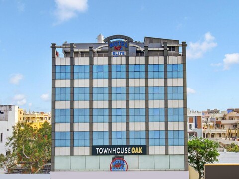 Super Townhouse Oak LB Nagar Ramoji