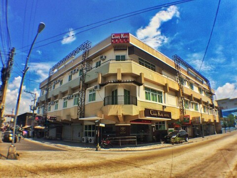 신디 켈리 호텔