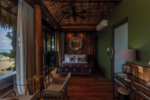 씨로드 나이톤 비치 푸켓