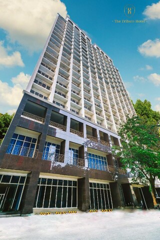 더 트리뷰트 호텔