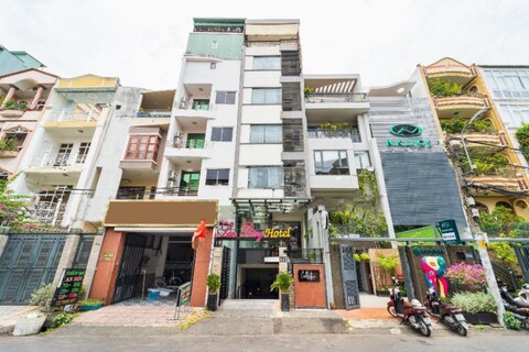 댄센터 한 병원 근처 구 란룽