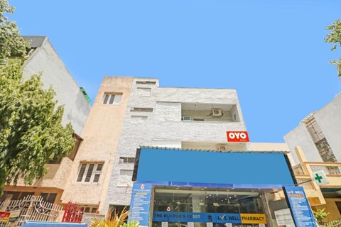 Hotel O Jps The Town