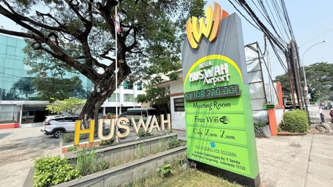 호텔 후스와 에어포트