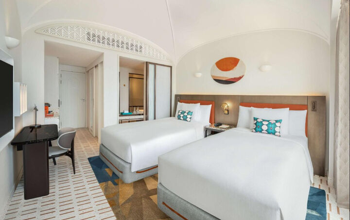 room detail thumbnail 0