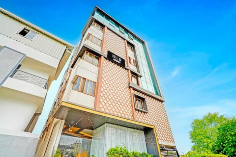 Hotel O Suryanaarayana Swamy Temple Indiranagar
