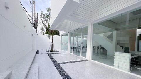 마티니 그랜드 스테이션 호스텔