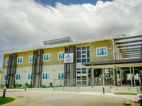 트윈 타이즈 리조트