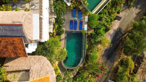 칼리마자 아메드 빌라