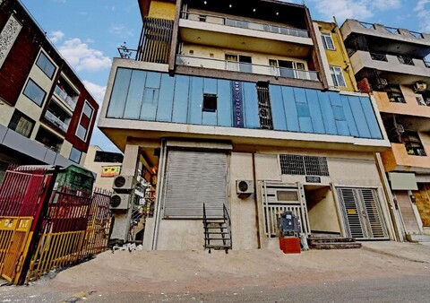 Hotel O The Circle Rajapark