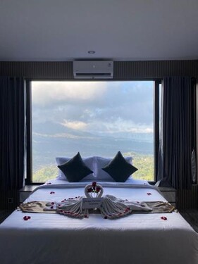 데바노라 호텔 앤 레스토