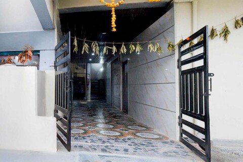 Hotel O Kurmalguda Near Internation Airport Shamshabad