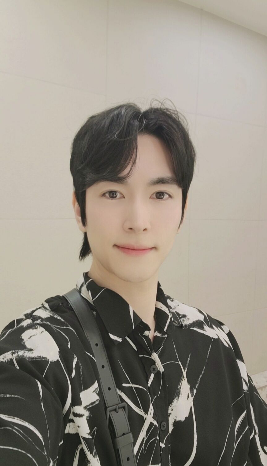 루이888