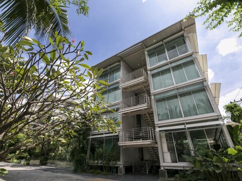 리필 나우! 호스텔