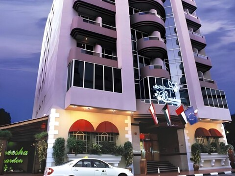 브로드웨이 호텔