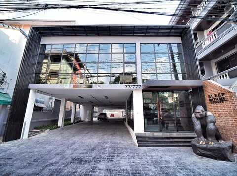 슬립 위드 미 파타야