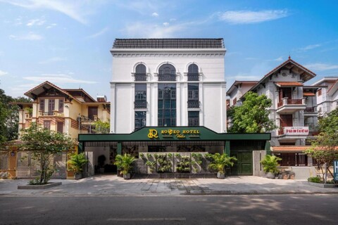 로미오 호텔 팝반