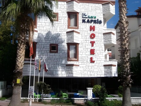 라라 카프리스 호텔