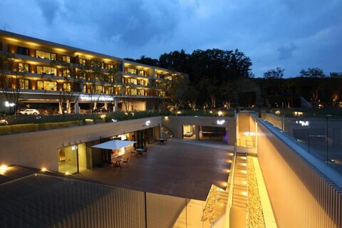 더 스타 휴 빌리지