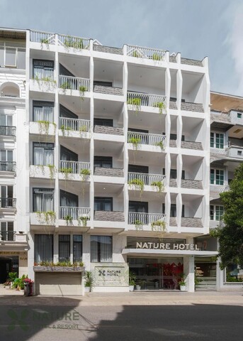 네이처 호텔 - 남끼코이응이어