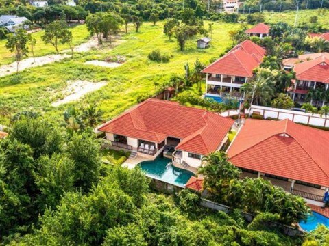 3 Bedroom Pool Villa in Great Location CV3