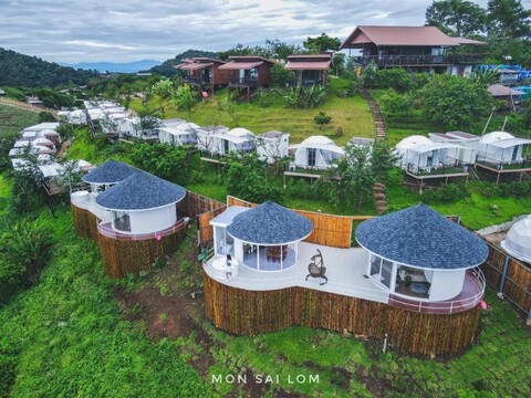 몬 싸이 롬 몬잠